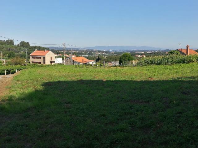 Terreno en venta en Buezas, O Salnés