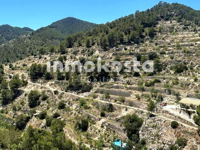 Terreno en venta en la Marina Baixa, Valencia
