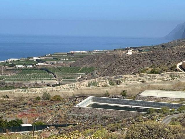 Terreno en venta en Guía de Isora, Canarias