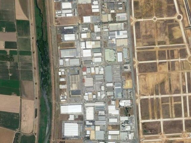Terreno en alquiler en Dos Hermanas, Los Merinales