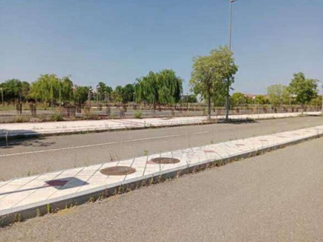 Terreno en venta en Armunia, León