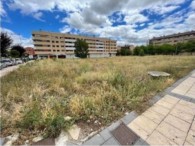 Terreno en venta en Haro, Barrio de La Estación