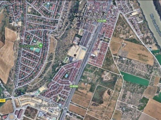 Terreno en venta en Gelves, Sevilla
