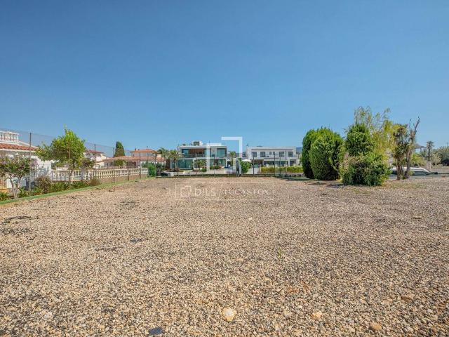 Terreno en venta en Alt Empordà, Catalunya