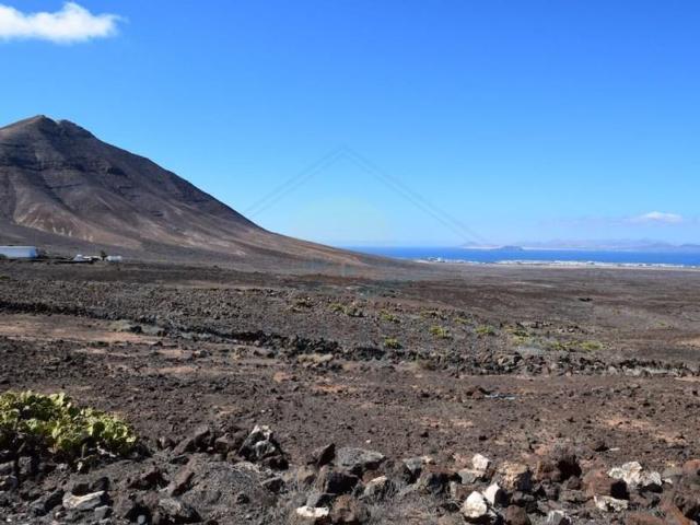 Terreno en venta en Yaiza, Canarias