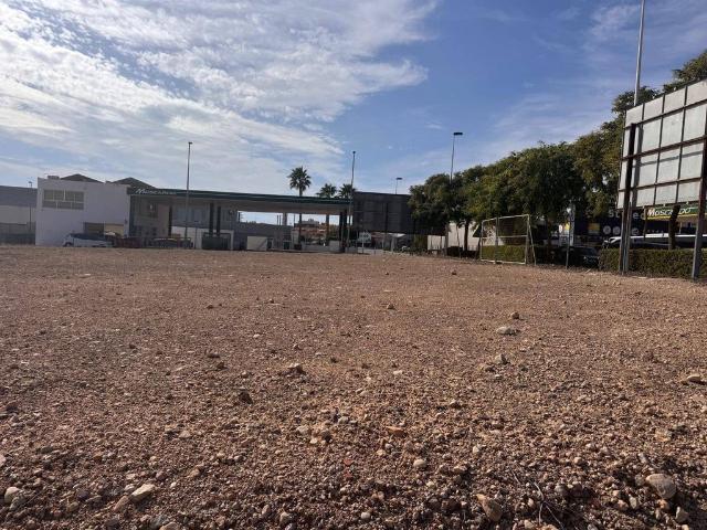 Terreno en alquiler en Crevillent, Valencia