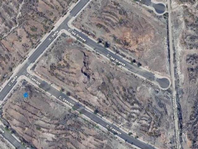 Terreno en venta en Los Cristianos, Arona