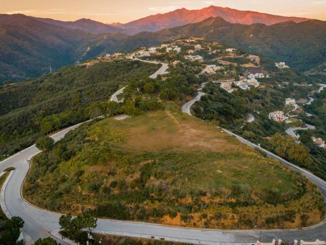 Terreno en venta en Benahavís, Montemayor