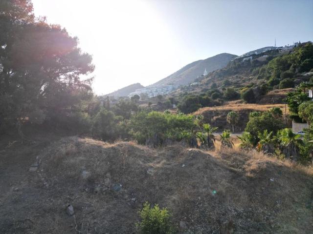 Terreno en venta en La Perla-Torremuelle, Benalmádena