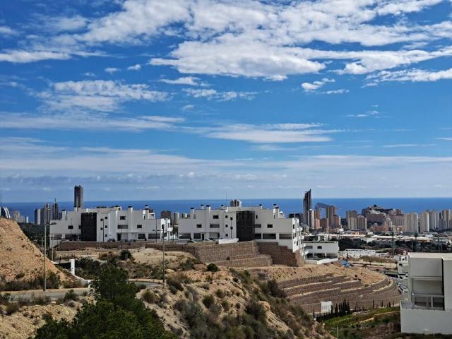 Terreno en venta en Finestrat, Alicante
