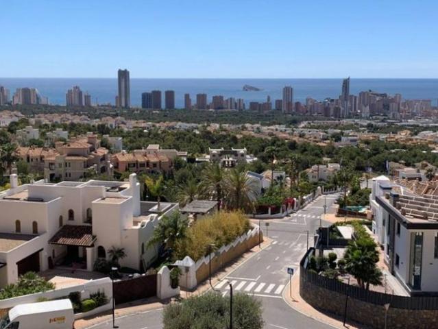 Terreno en venta en Finestrat, Alicante