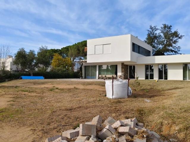 Terreno en venta en Palau, Gironès