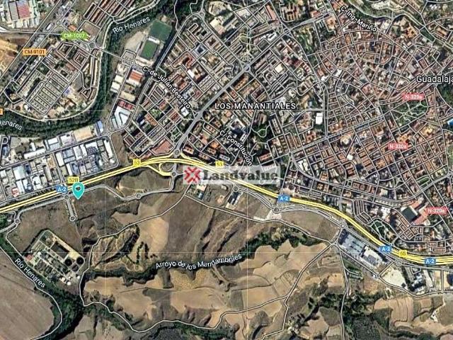 Terreno en venta en Los Manantiales, Guadalajara