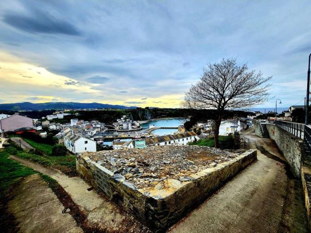Terreno en venta en Viḷḷar, Valdés