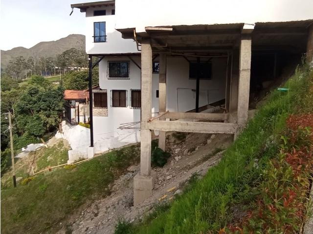 Terreno / Solar en venta Medellín, Departamento de Antioquia