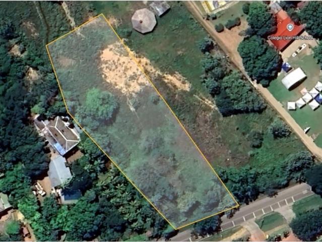 Lote en venta en Neiva, Huíla