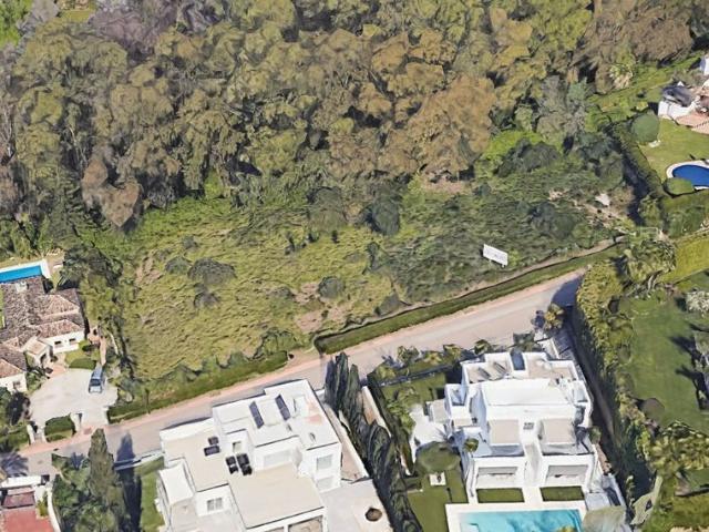 Terreno en venta en Nueva Andalucía, Costa del Sol Occidental