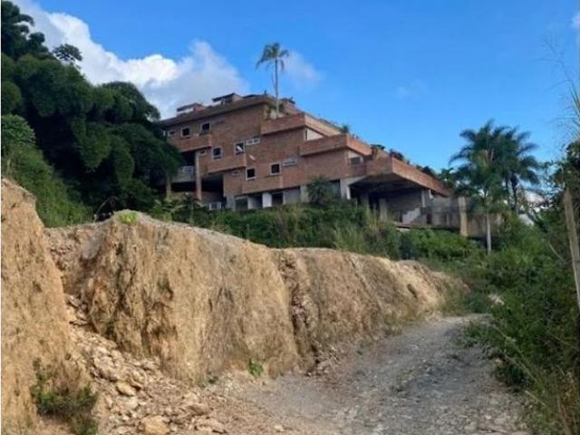 Terreno en venta en Nueva Caracas, Caracas