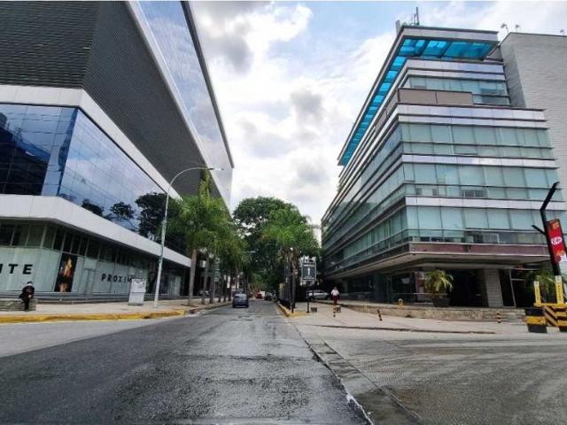 Terreno en venta en Nueva Caracas, Caracas