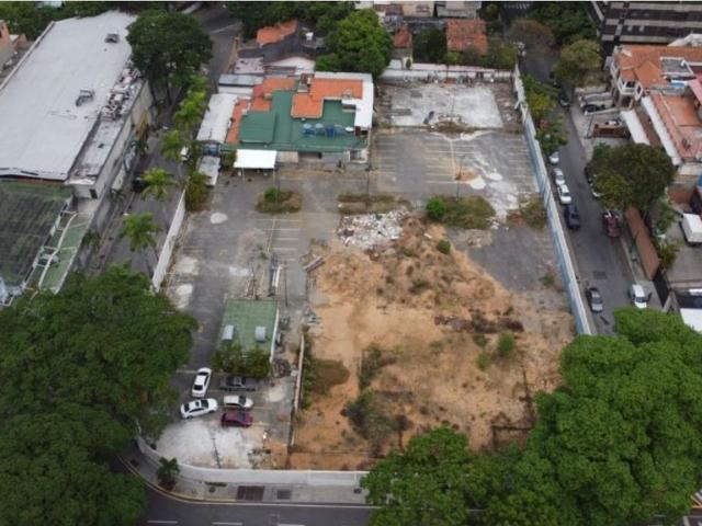 Terreno en venta en Nueva Caracas, Caracas