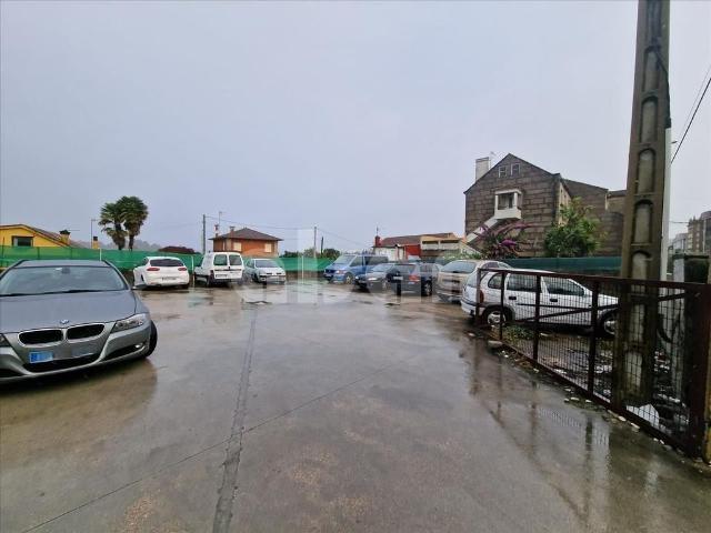 Terreno en venta en Castrelos, Vigo