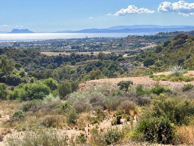 Terreno en venta en Torrevigía - Las Joyas, Estepona