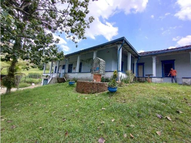 Terreno / Solar La Estrella, Departamento de Antioquia