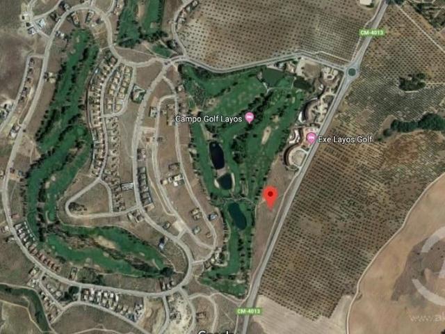 Terreno en venta en Layos