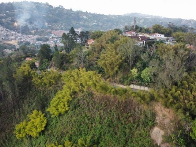 Terreno en venta en Nueva Caracas, Caracas