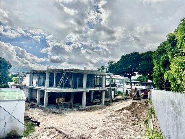 Terreno en venta en Nueva Caracas, Caracas