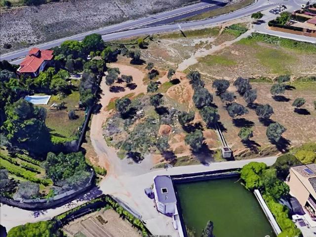 Terreno en venta en Comarca de la Vega de Granada, Andalucía