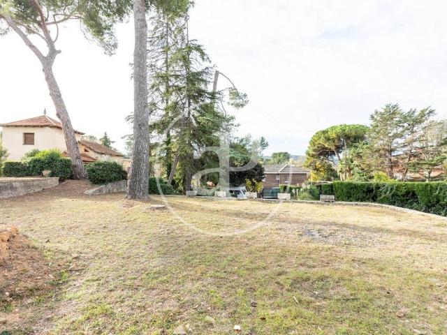 Terreno en venta en Sant Cugat Del Vallès, Valldoreix