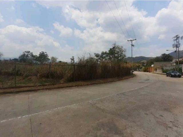 Terreno en venta en Valencia