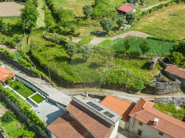Terreno venda em Póvoa De Lanhoso, Duquezas Terreno venda em Póvoa De Lanhoso, Duquezas