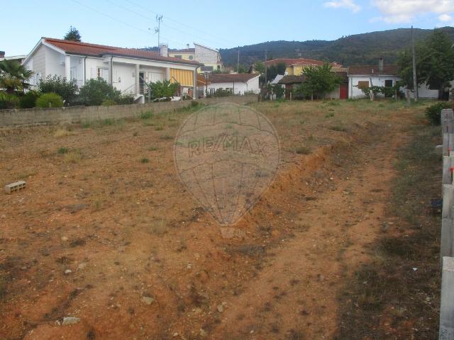 Terreno venda em Nantes, Chaves