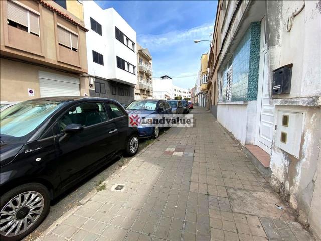 Terreno en venta en Tamaraceite, Gran Canaria