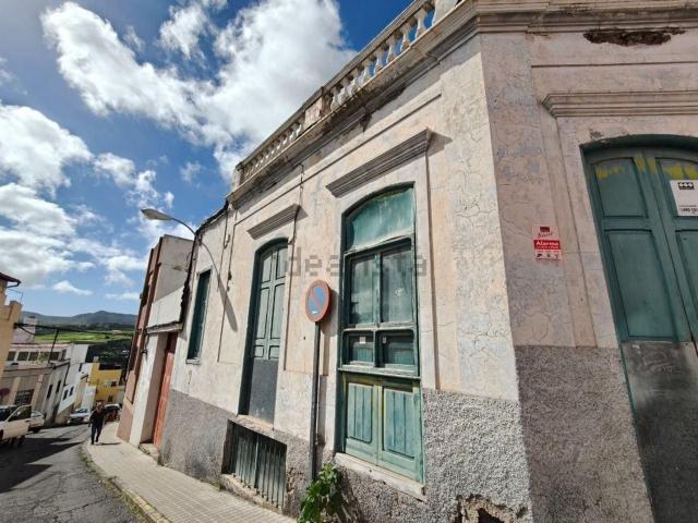 Terreno en venta en Tamaraceite, Gran Canaria