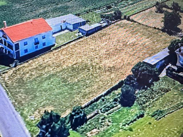 Terreno en venta en Oza, Santiago