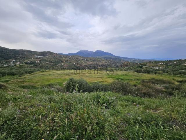 Terreno en venta en Sierra de las Nieves, Andalucía
