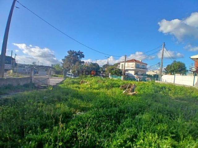 Terreno venda em Seixal, Setúbal