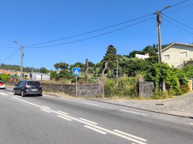 Terreno venda em Santo Tirso, Porto