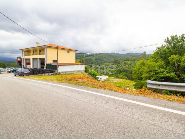 Terreno venda em Real de Baixo, Parada Do Bouro