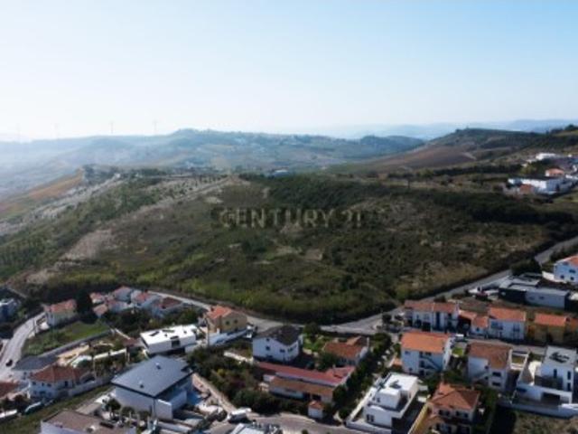 Terreno venda em Varatojo, Torres Vedras