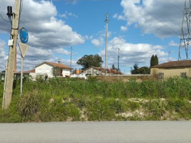 Terreno venda em Almas da Areosa, Águeda