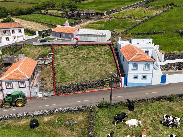 Terreno venda em Doze Ribeiras, Angra do Heroísmo