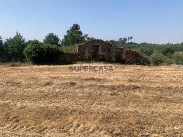 Terreno venda em Mourilhe, Viseu
