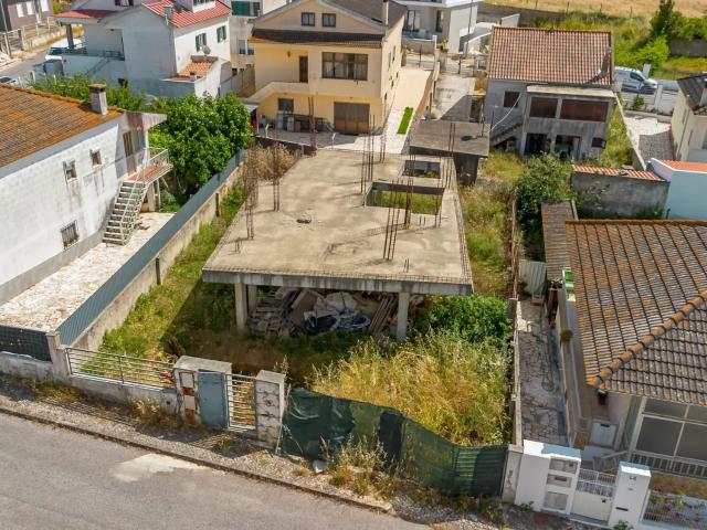Terreno venda em Almada, Setúbal