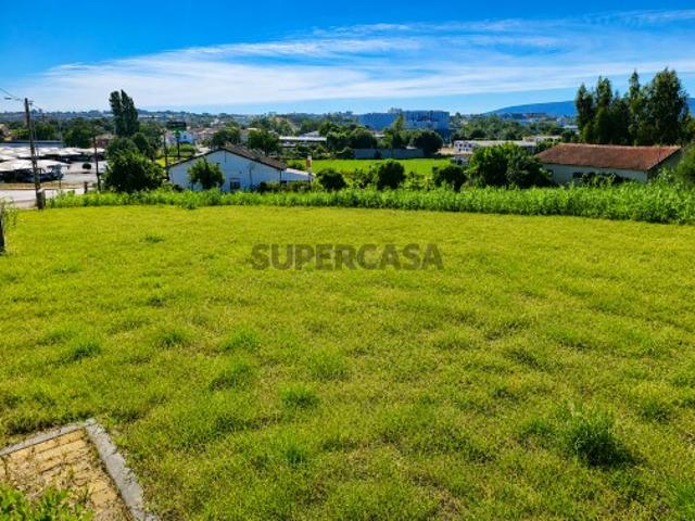 Terreno venda em Ladeira do Pinheiro, Torres Novas