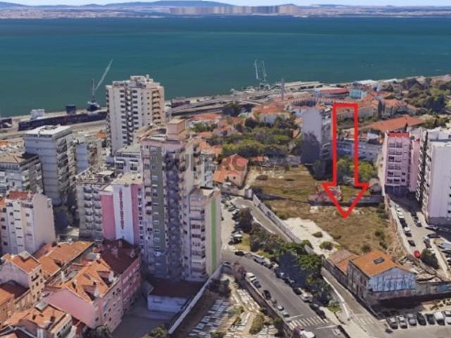 Terreno venda em Lisboa