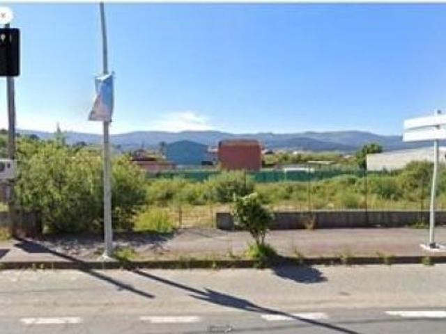 Local Comercial en venta en Boiro, Loureda